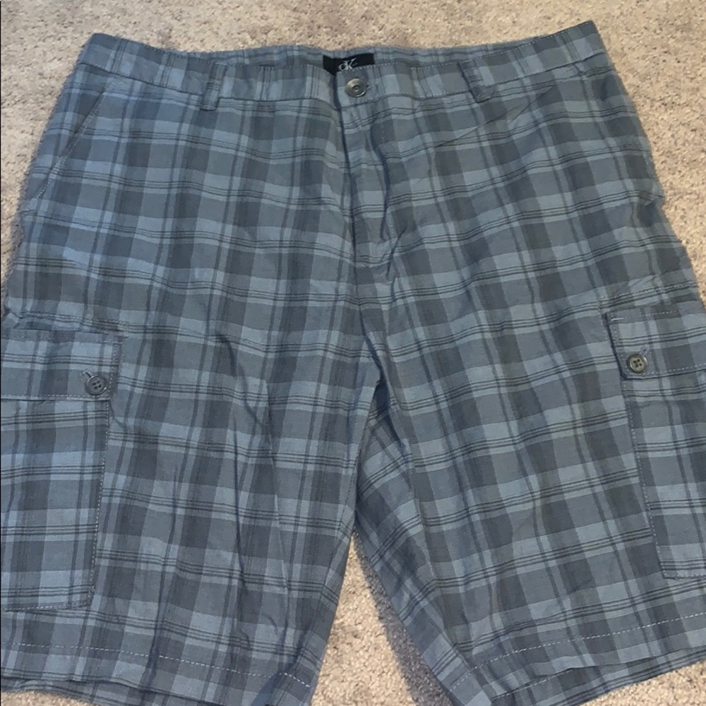 CK cargo short